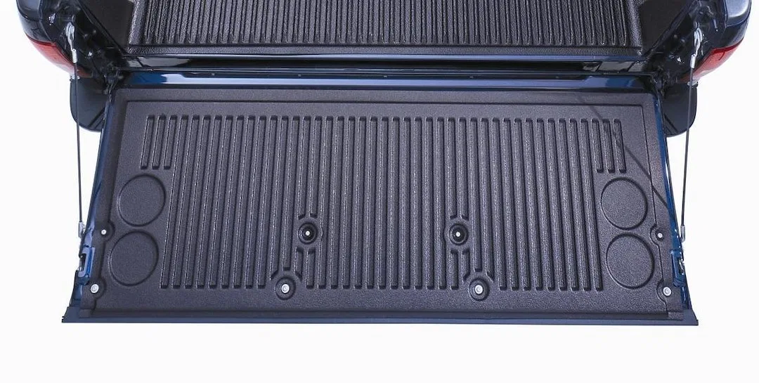 D80-BT – PENDA Tailgate Liner, Direct-Fit Covers Tailgate Lip Black High Density Polyethylene Liner Only/ Needs Hardw...